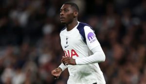 يوفنتوس يستفسر عن كولو مواني بعد تعثر صفقة النصيري