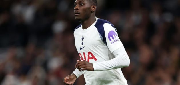 يوفنتوس يستفسر عن كولو مواني بعد تعثر صفقة النصيري